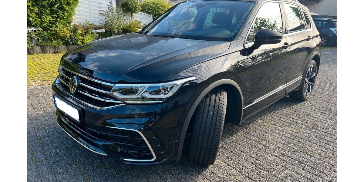 VW Tiguan 24.900 km 40.890 &euro; Thomasburg 21401