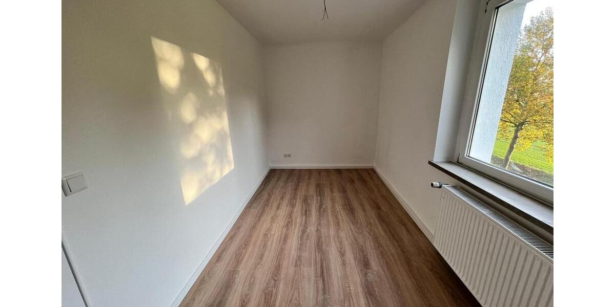 Etagenwohnung Seehausen (Altmark) - 4 Zimmer, 77 m&sup2;, 430&euro; | Angebot:24190203