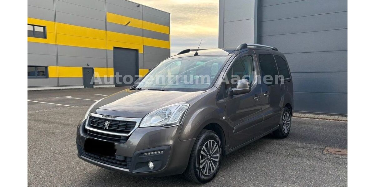 Peugeot Partner 159.000 km 5.499 &euro; aachen 52070