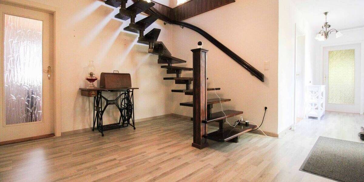 Einfamilienhaus Fuhlendorf - 6 Zimmer, 159 m&sup2;, 375.000&euro; | Angebot:26418233