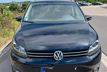 VW Touran 146.000 km 13.200 &euro; Hilpoltstein 91161