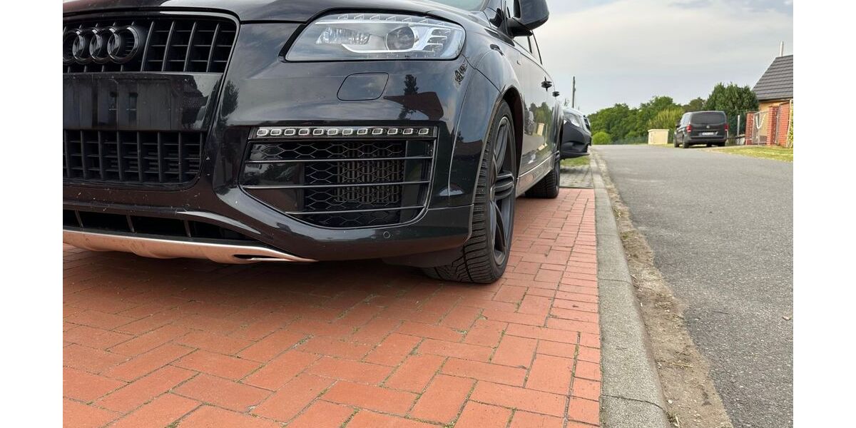 Audi Q7 139.900 km 26.400 &euro; Kamenz 01917
