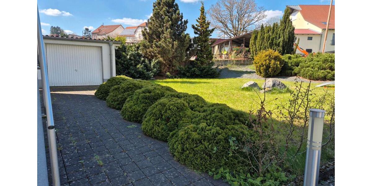 Etagenwohnung Saarwellingen - 3 Zimmer, 75 m&sup2;, 640&euro; | Angebot:26407949