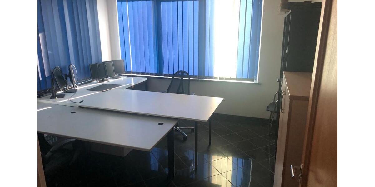 LUXE BURORAEUME ZU VERMIETEN, MIT GEMEINSCHAFTSKUECHE UND TOILETT zimmer