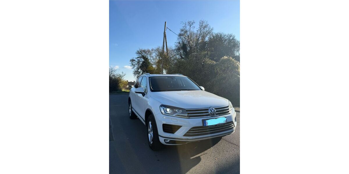 VW Touareg 198.000 km 15.400 € Wiesbaden 65201