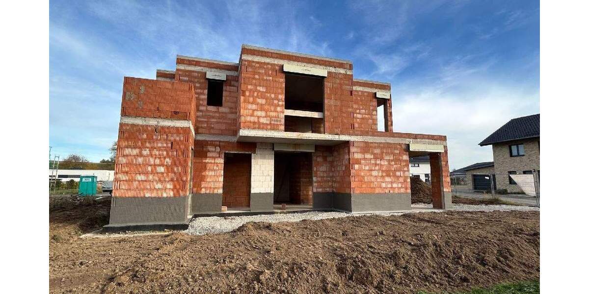 Einfamilienhaus Steinheim - 5 Zimmer, 165 m&sup2;, 269.900&euro; | Angebot:25741594