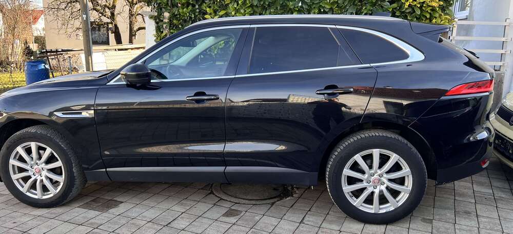 Jaguar F-Pace 180.000 km 14.490 &euro; Eitting 85462