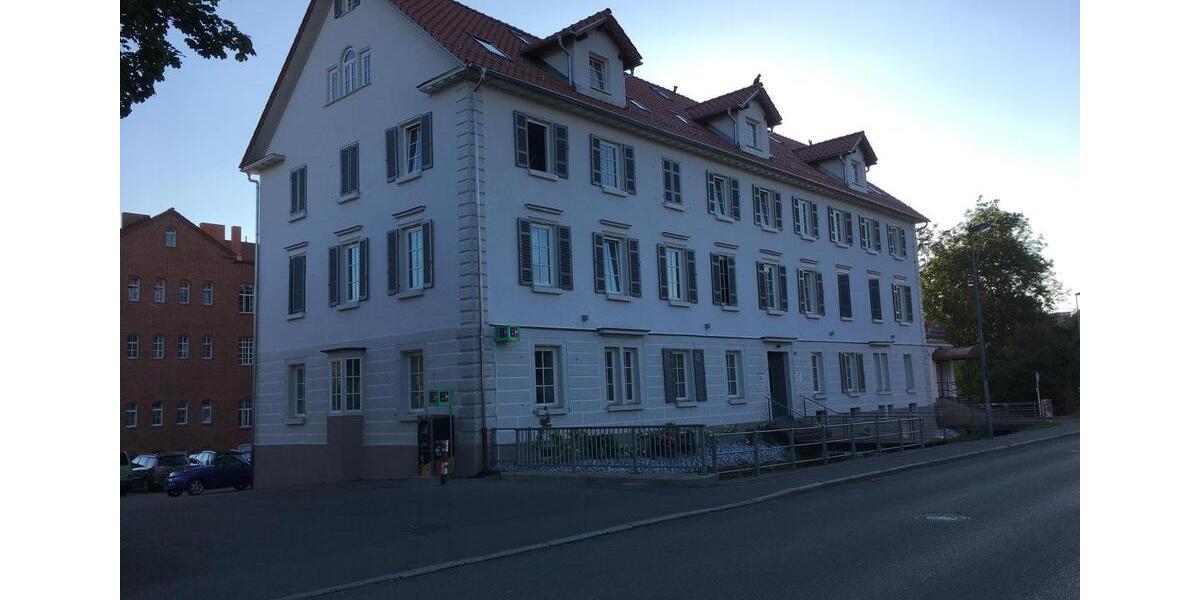 Mehrfamilienhaus, Wohnhaus Reutlingen - 7 Zimmer, 165 m&sup2;, 1.800&euro; | Angebot:25150931