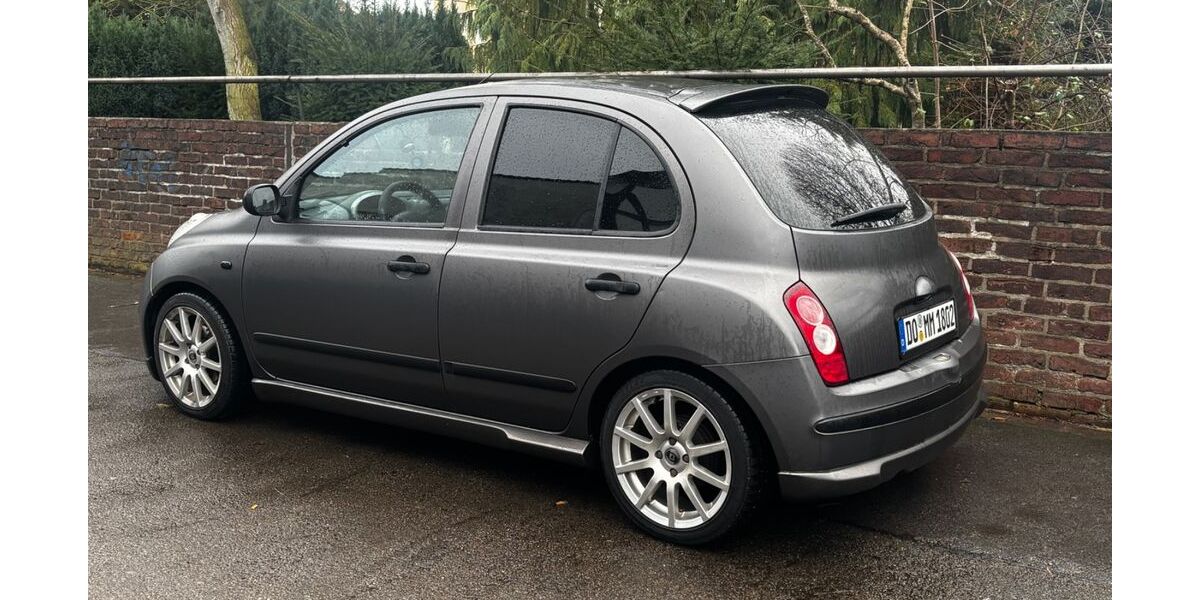 Nissan Micra 178.000 km 2.890 &euro; Dortmund 44263