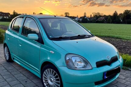 Toyota Yaris 153.000 km 2.200 € Fürstenfeldbruck 82256