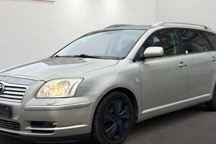 Toyota Avensis 152.430 km 3.699 &euro; Berlin 12681