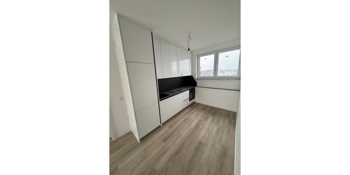 Moderen Dachgeschosswohnung mit Penthouse-Charakter 2 zimmer