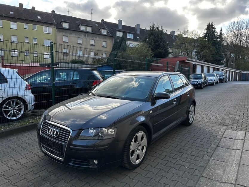 Audi A3 214.000 km 3.800 € Essen 45143