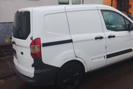 Ford Transit Courier 190.000 km 3.390 &euro; Saarbrücken 66125