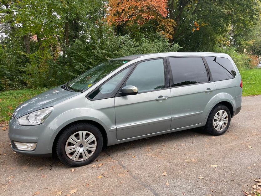 Ford Galaxy 175.500 km 3.300 € Neumarkt 92318