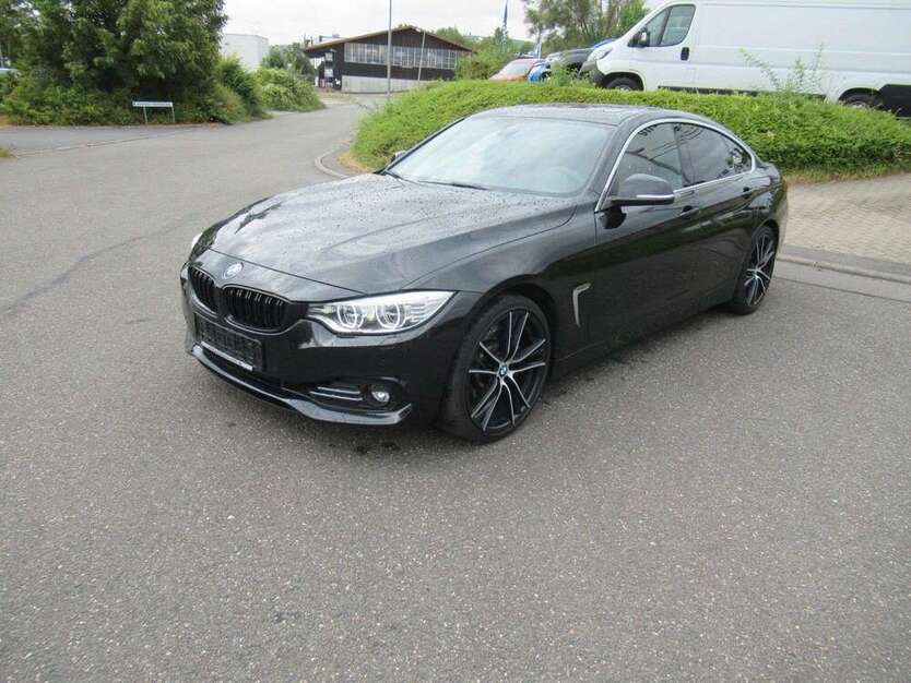 435