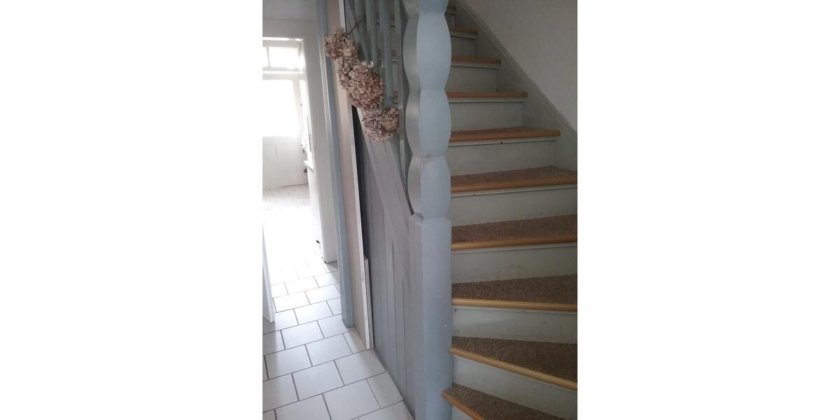 Reihenhaus Wurzen - 6 Zimmer, 122 m&sup2;, 1.100&euro; | Angebot:24569495