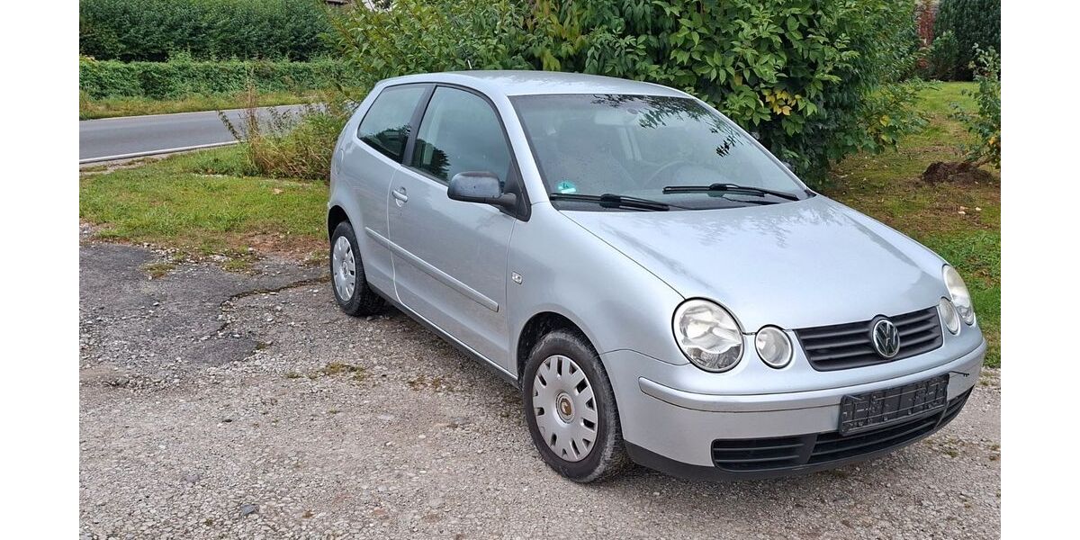 VW Polo 139.000 km 950 &euro; Lage 32791