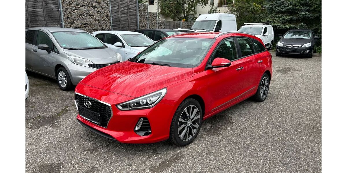 Hyundai i30 54.720 km 13.400 € Höchberg 97204