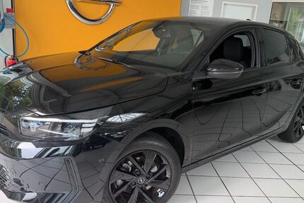 Opel Corsa 4.763 km 17.390 &euro; Olpe 57462