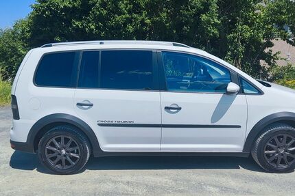 VW Touran 200.000 km 3.500 &euro; Bayreuth 95448