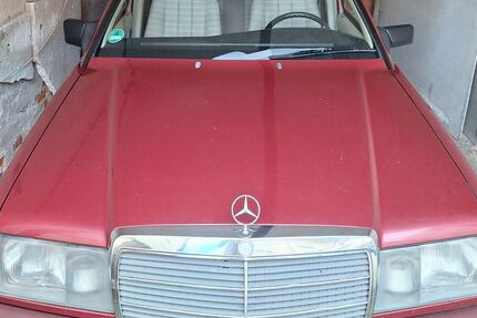 Mercedes-Benz 190 267.000 km 3.890 &euro; Annaburg 06925