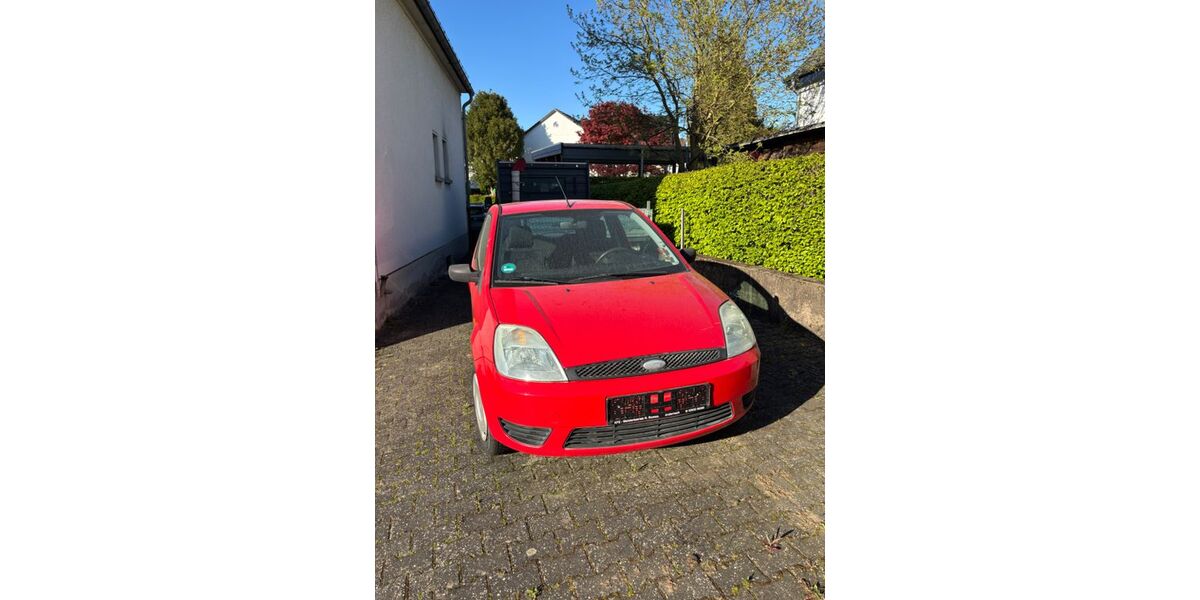 Ford Fiesta 214.000 km 1.650 &euro; Selters 56242