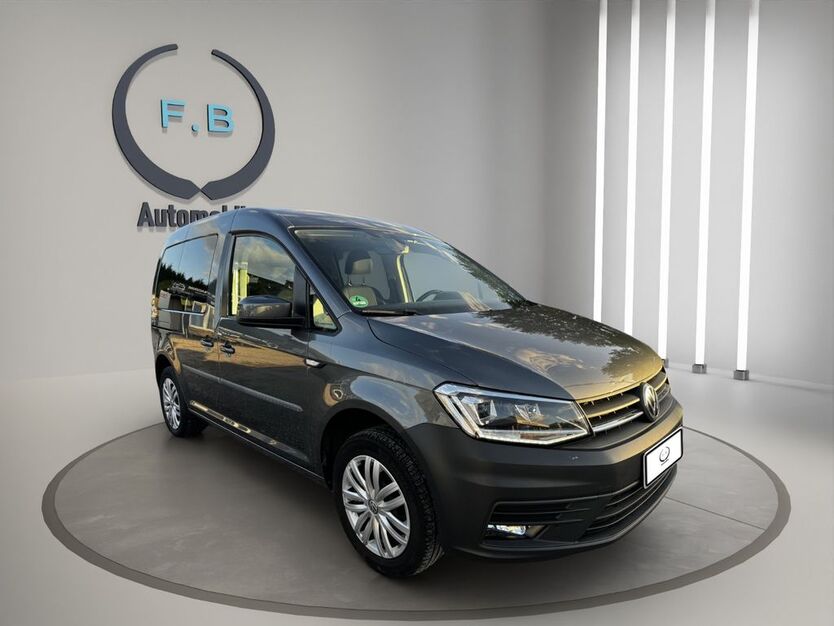 VW Caddy 83.000 km 23.599 € Hude 27798