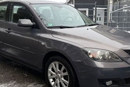 Mazda 3 177.000 km 3.500 &euro; Remscheid 42855