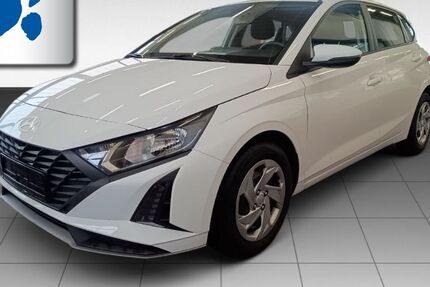 Hyundai i20 22.689 km 15.730 &euro; Münster 48153
