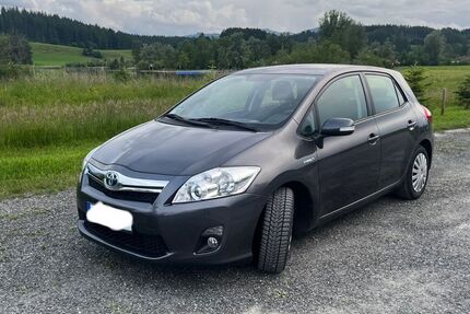 Toyota Auris 116.732 km 9.500 € Kempten 87435
