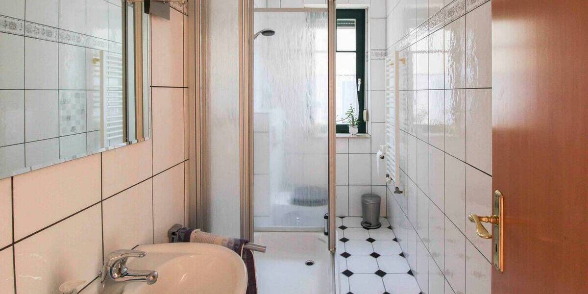 Mehrfamilienhaus, Wohnhaus Lutherstadt Wittenberg Pratau - 1 Zimmer, 350.000&euro; | Angebot:26570161