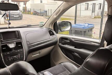 Lancia Voyager 237.860 km 8.000 &euro; Borna 04552