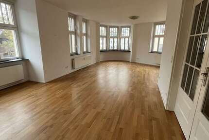Wohnung zum Mieten in Viersen 750 € 82.3 m² 2 zimmer