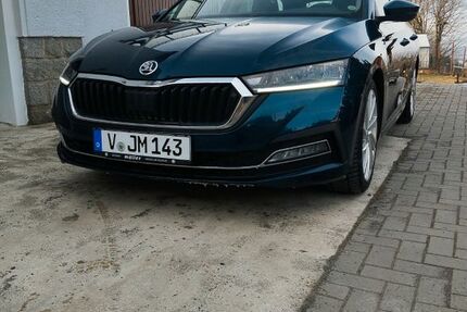 Skoda Octavia 130.000 km 18.500 &euro; Auerbach 08209