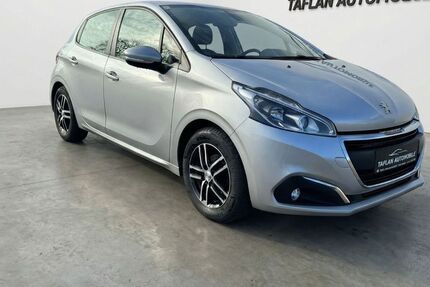 Peugeot 208 110.375 km 6.375 &euro; Bad Waldsee 88339