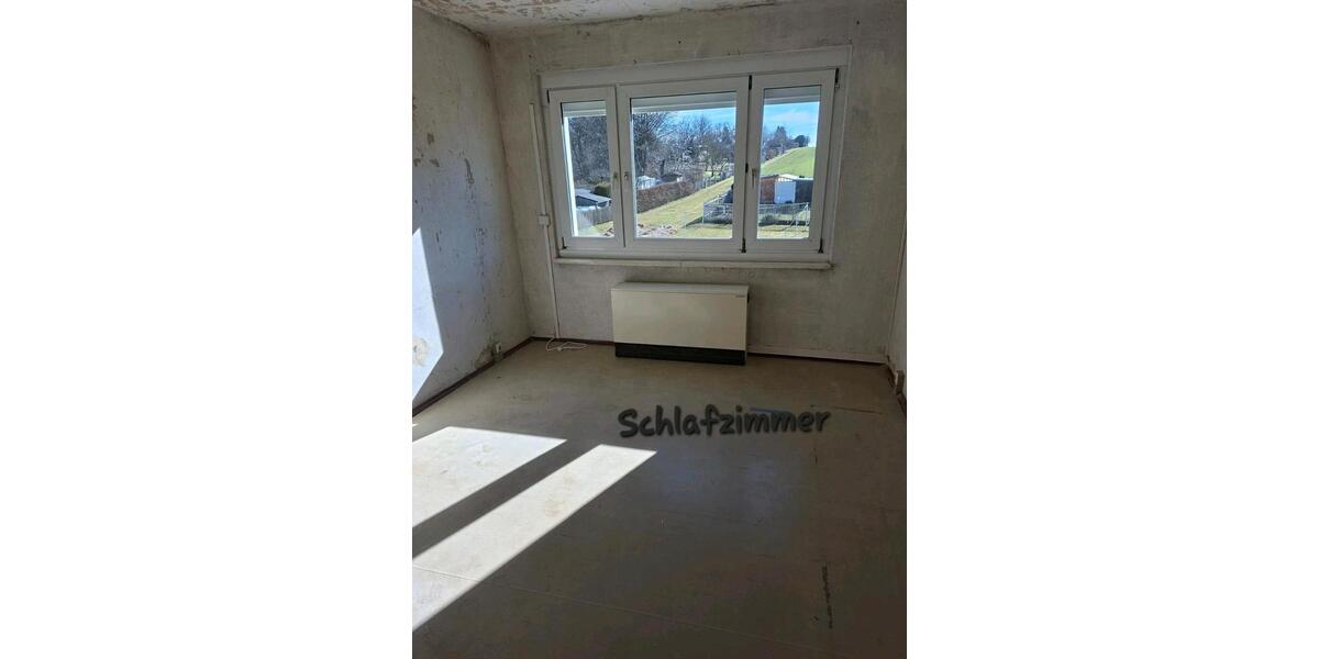 Etagenwohnung Geithain - 4 Zimmer, 80 m&sup2;, 60.000&euro; | Angebot:26523822