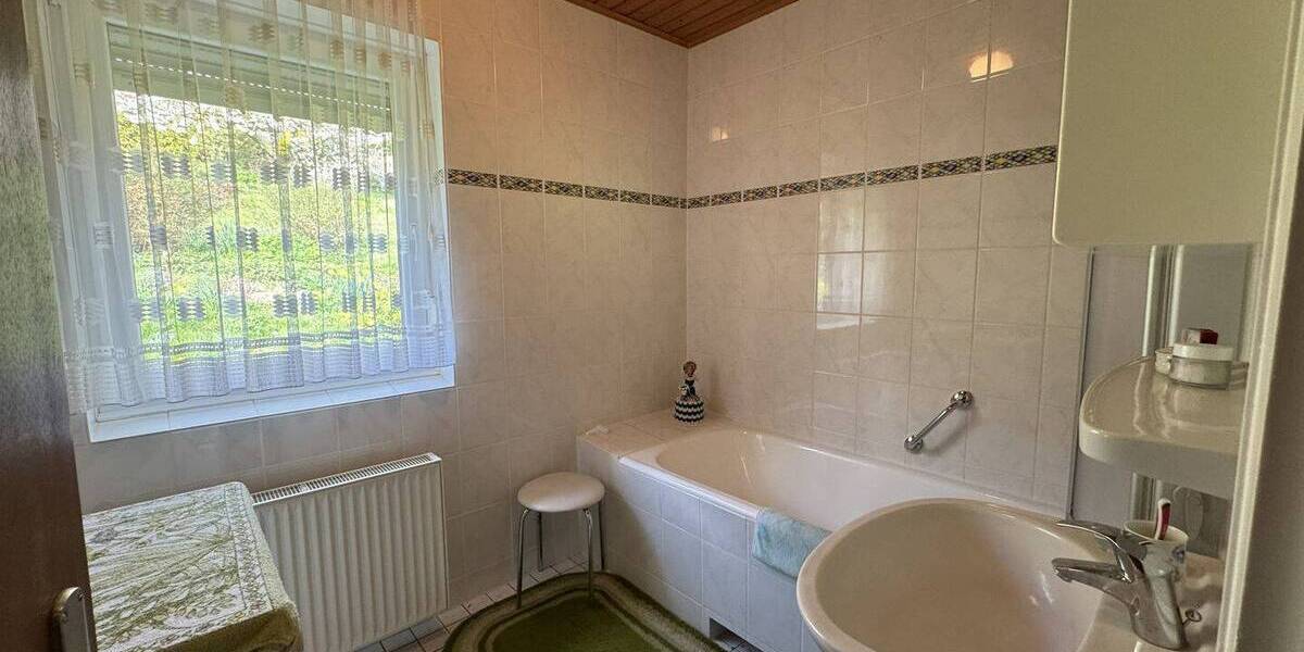 Einfamilienhaus Einbeck Kreiensen - 5 Zimmer, 105 m&sup2;, 149.000&euro; | Angebot:26644219