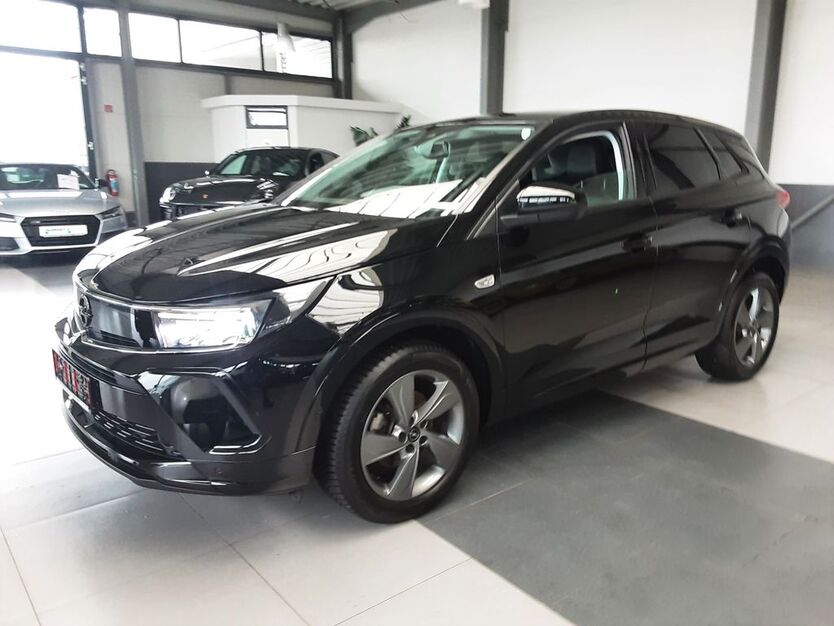 Opel Grandland (X) 38.900 km 21.990 € Monschau (bei Aachen) 52156