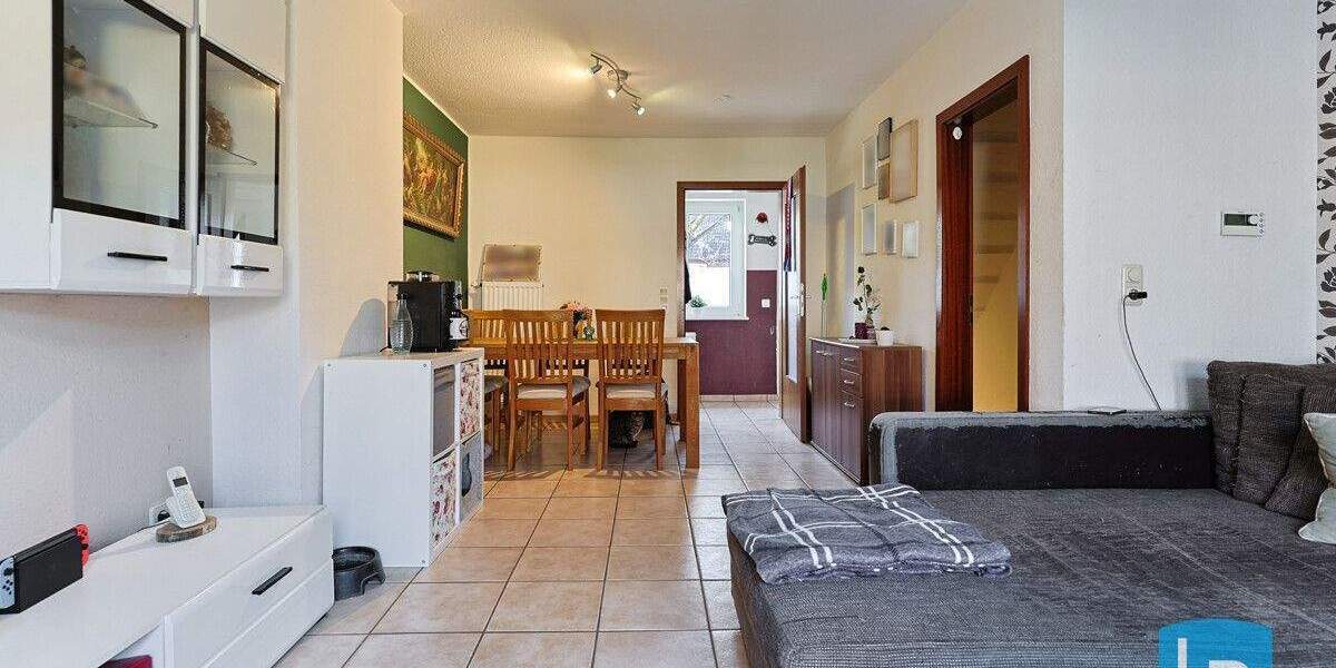 Reihenmittelhaus Kiel Elmschenhagen-Nord - 4 Zimmer, 84 m&sup2;, 219.000&euro; | Angebot:25390858