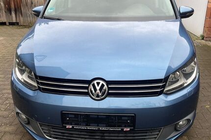 VW Touran 174.077 km 7.499 &euro; Ochsenfurt 97199