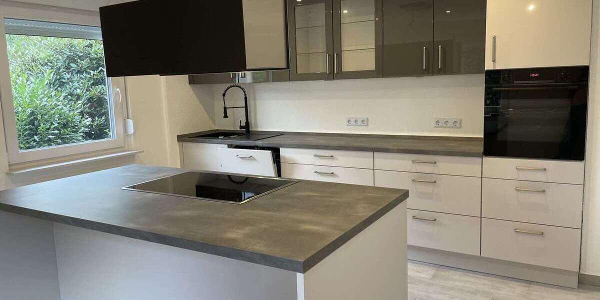 Haus zum Mieten in Lemberg 1.300 € 140 m² 4 zimmer