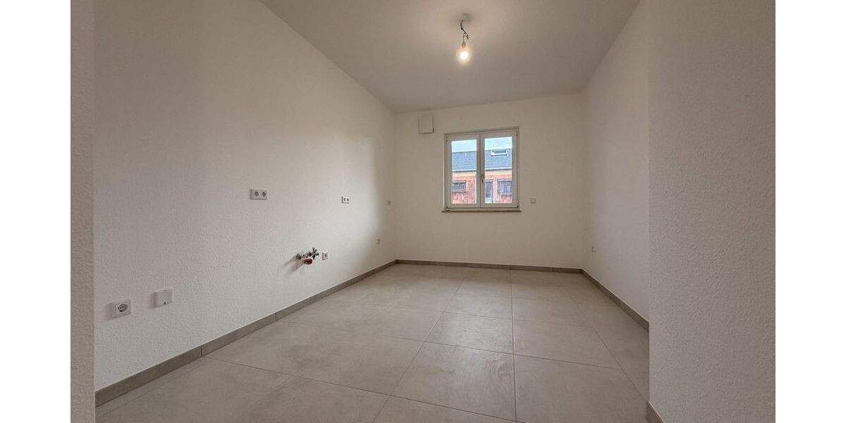 Etagenwohnung Pleinfeld - 4 Zimmer, 113 m&sup2;, 1.290&euro; | Angebot:25627454