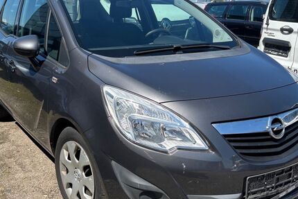 Opel Meriva 182.556 km 2.980 &euro; Rendsburg 24768