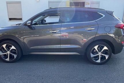 Hyundai TUCSON 109.500 km 15.790 &euro; Göttingen 37077