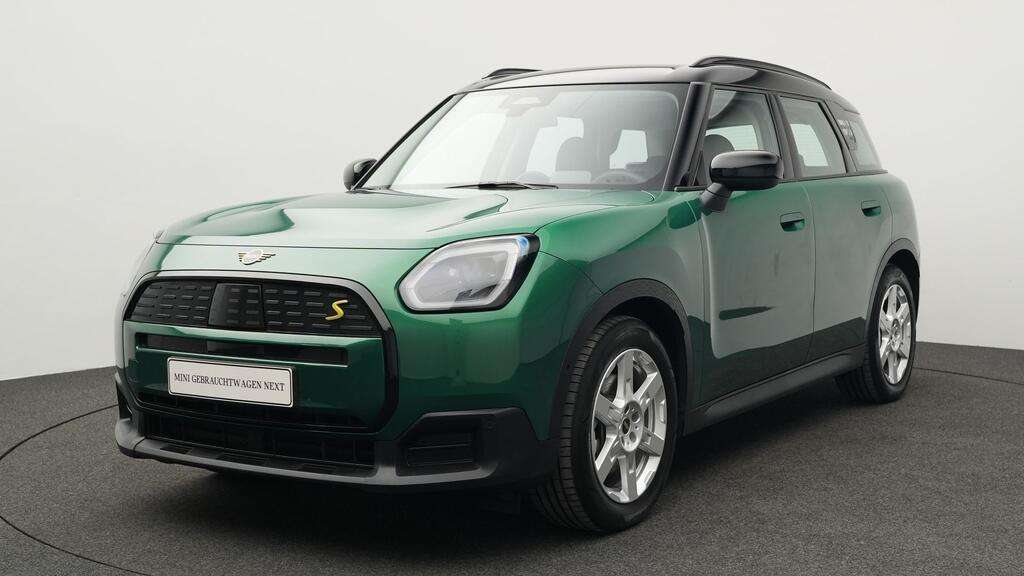Mini Countryman SE All4 15.578 km 36.896 &euro; München 80788
