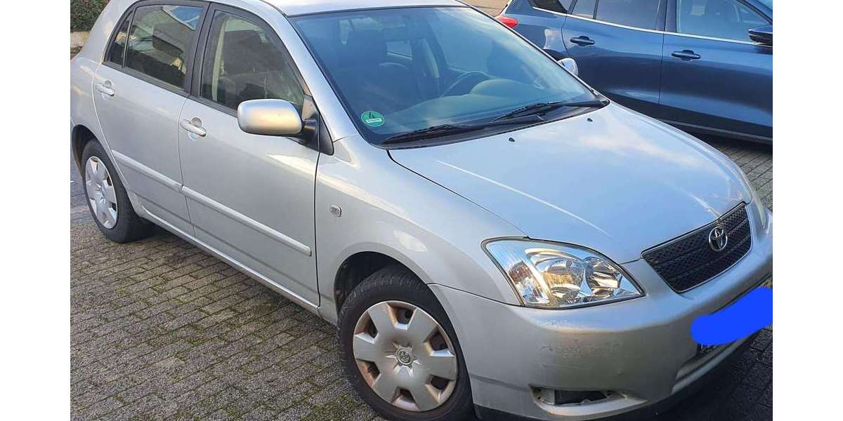 Toyota Corolla 194.000 km 2.600 &euro; Siegburg 53721