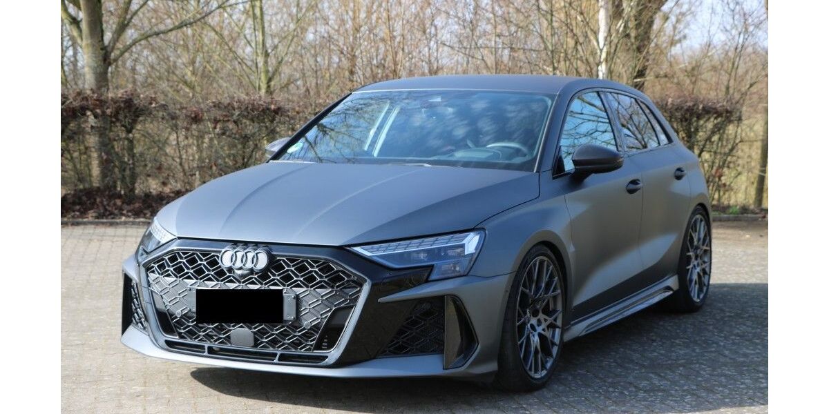 Audi RS3 15.350 km 69.900 &euro; Paderborn 33102