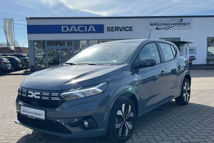 Dacia Sandero 10.789 km 17.490 &euro; Zeven 27404