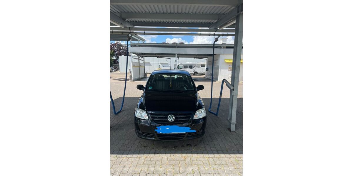 VW Fox 166.000 km 1.250 &euro; Bünde 32257